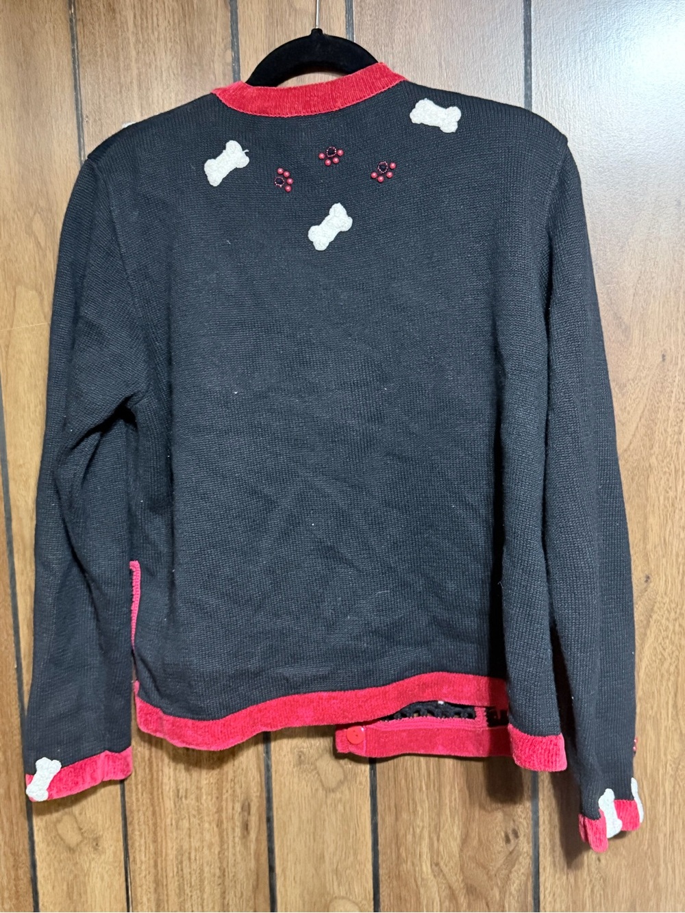 berek Black & Red Dog Motif Cardigan Sweater - Picture 8 of 10